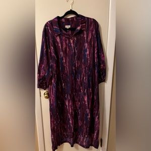 LOGO XL button down shirt dress like new